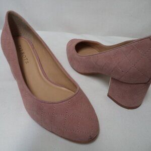 Talbots ISA Suede quilted light pink Embroidered block heels pumps Size Sz 7 M
